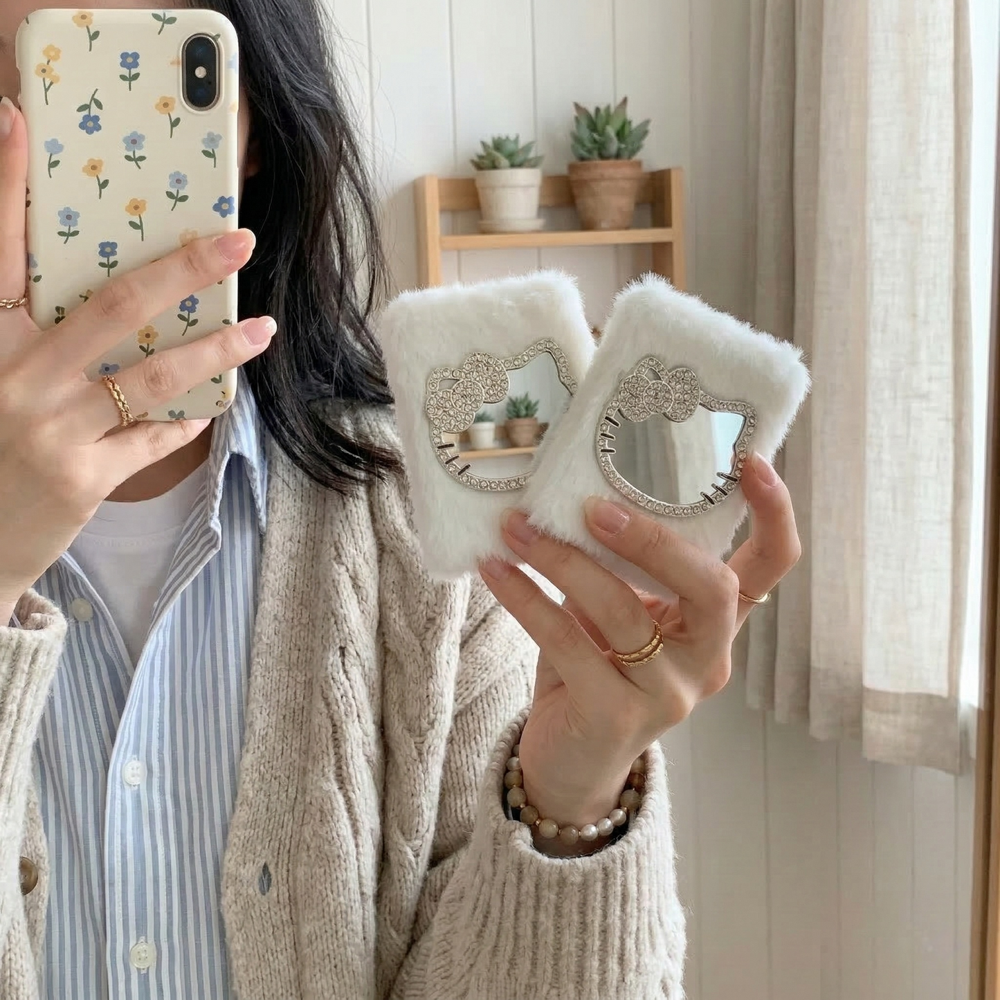 Cute Plush Cat Folding Mirror